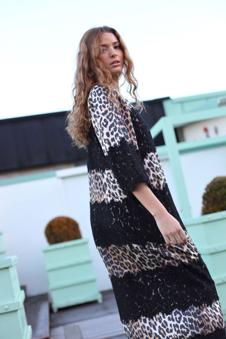 Forudbestilling - Cras - Elina Dress - 8067 8067 Urban Leo Kjoler 