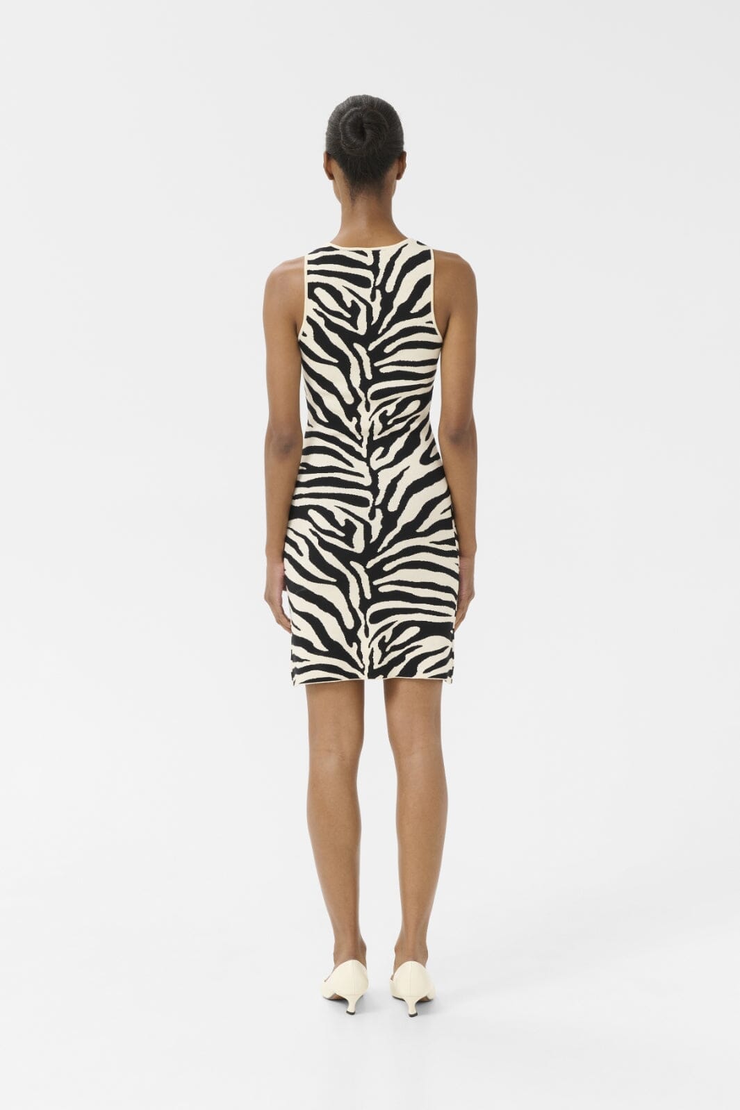 Gestuz - Gzzebba Dress 10910342 - 107873 - Black/Birch Tiger