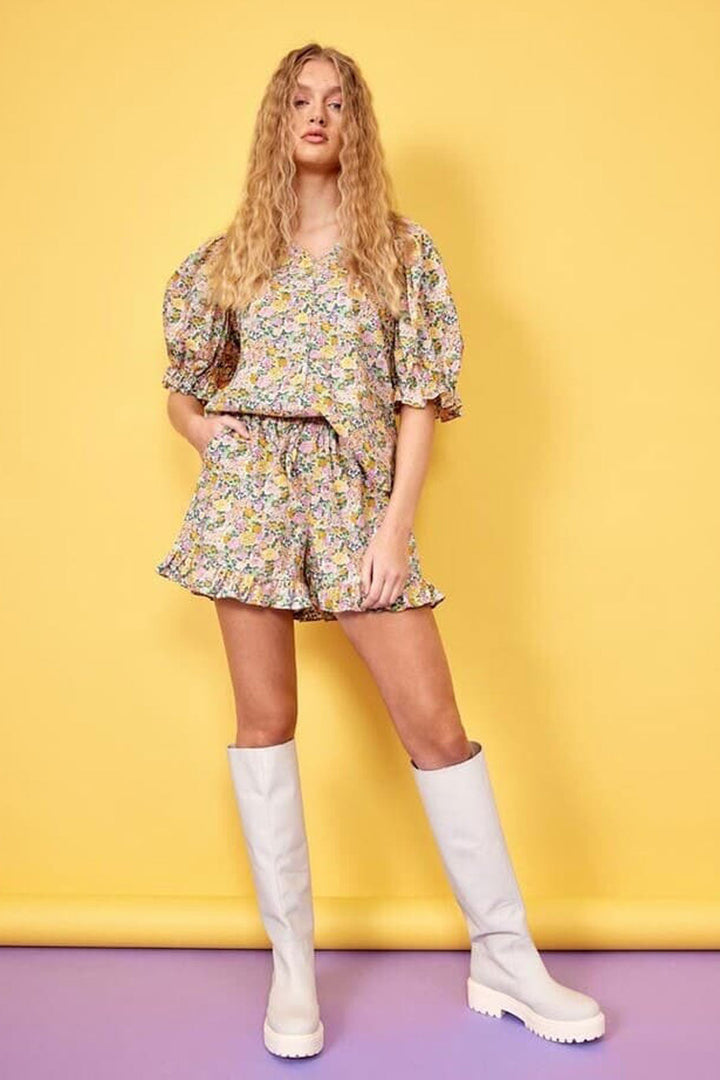 Forudbestilling - Hunkøn - Macy Ruffle shorts - Flowerfield (Maj) Shorts 