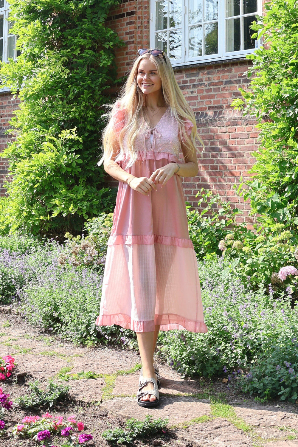 Forudbestilling - Liberte x Molly&My - Nor-Frill-Dress 22236 - Rosa Cloud Kjoler 