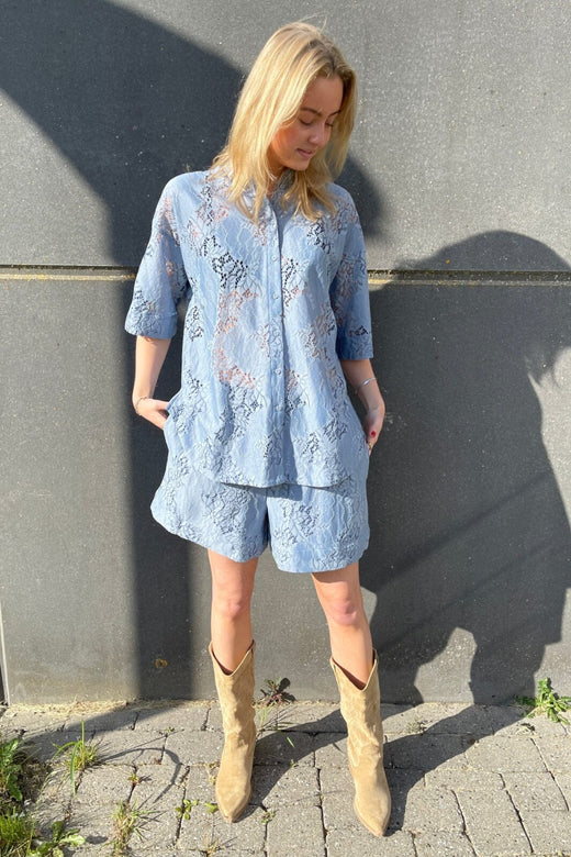 Forudbestilling - Love & Divine - Love971-8 18607 - 402 - D. Blue