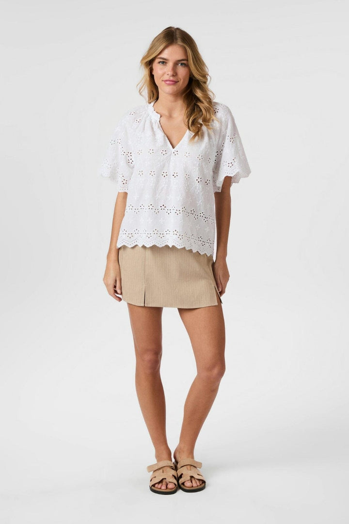 Neo Noir - Odet Embroidery Blouse 165172 - 120 - White