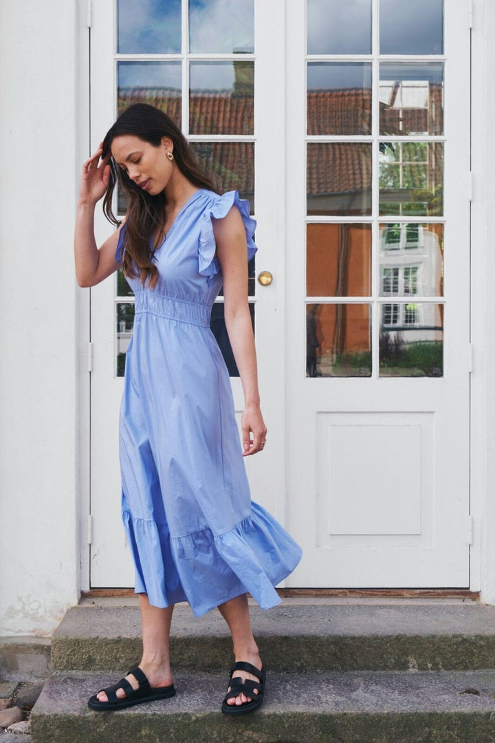 Forudbestilling - Neo Noir - Pollana Poplin Dress 160661 - 554 - Sky Blue Kjoler 