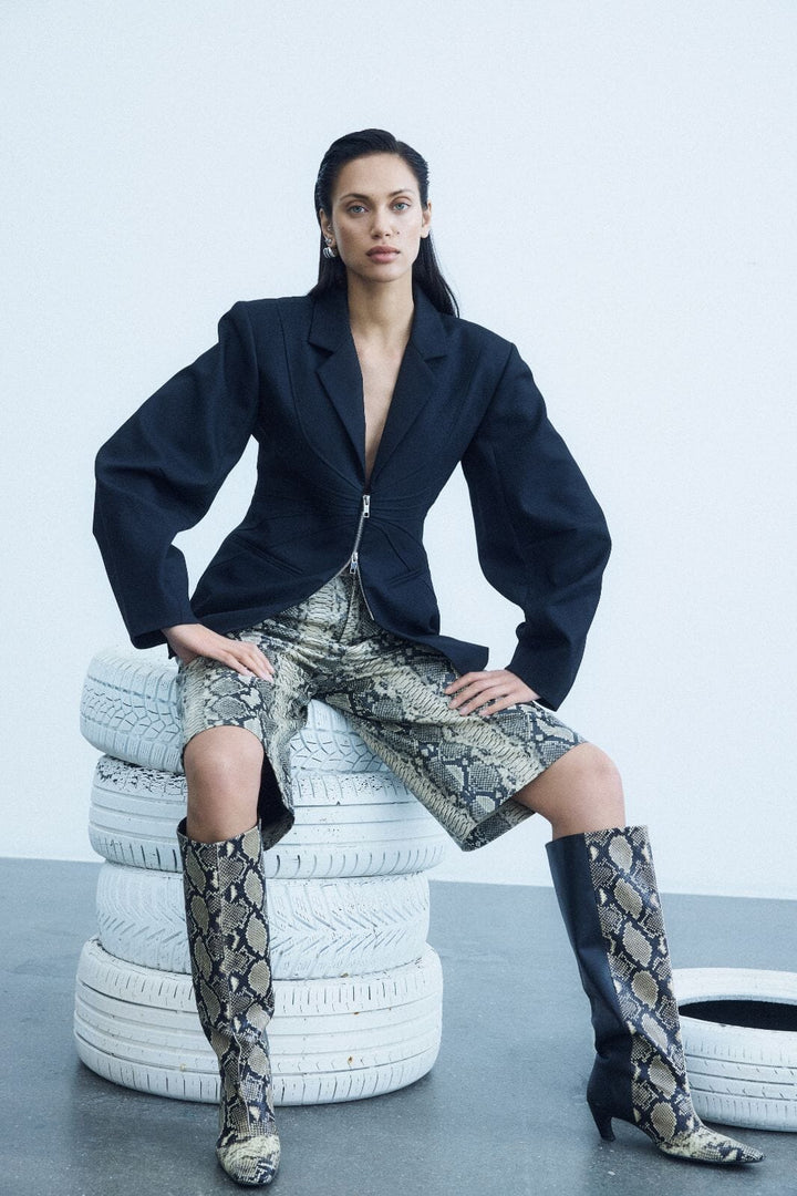 Gestuz - Gzallis Snake Shorts 10911123 - 109237 - Pale Khaki Snake Shorts 