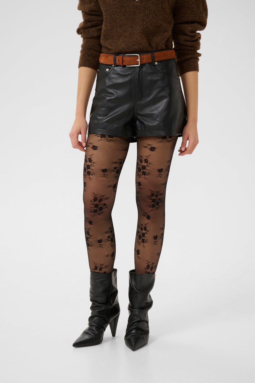 Gestuz - Gzmarlie Shorts 10910554 - 100017 - Black Shorts 