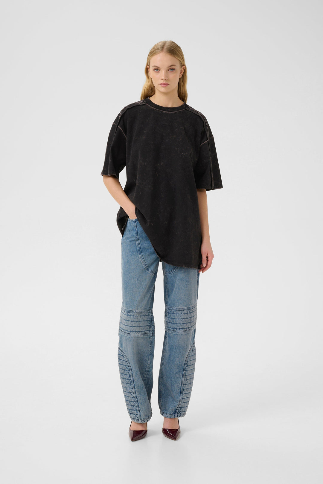 Gestuz - Gzneia Oz Tee 10910657 - 108377 - Black Brown Washed T-shirts 