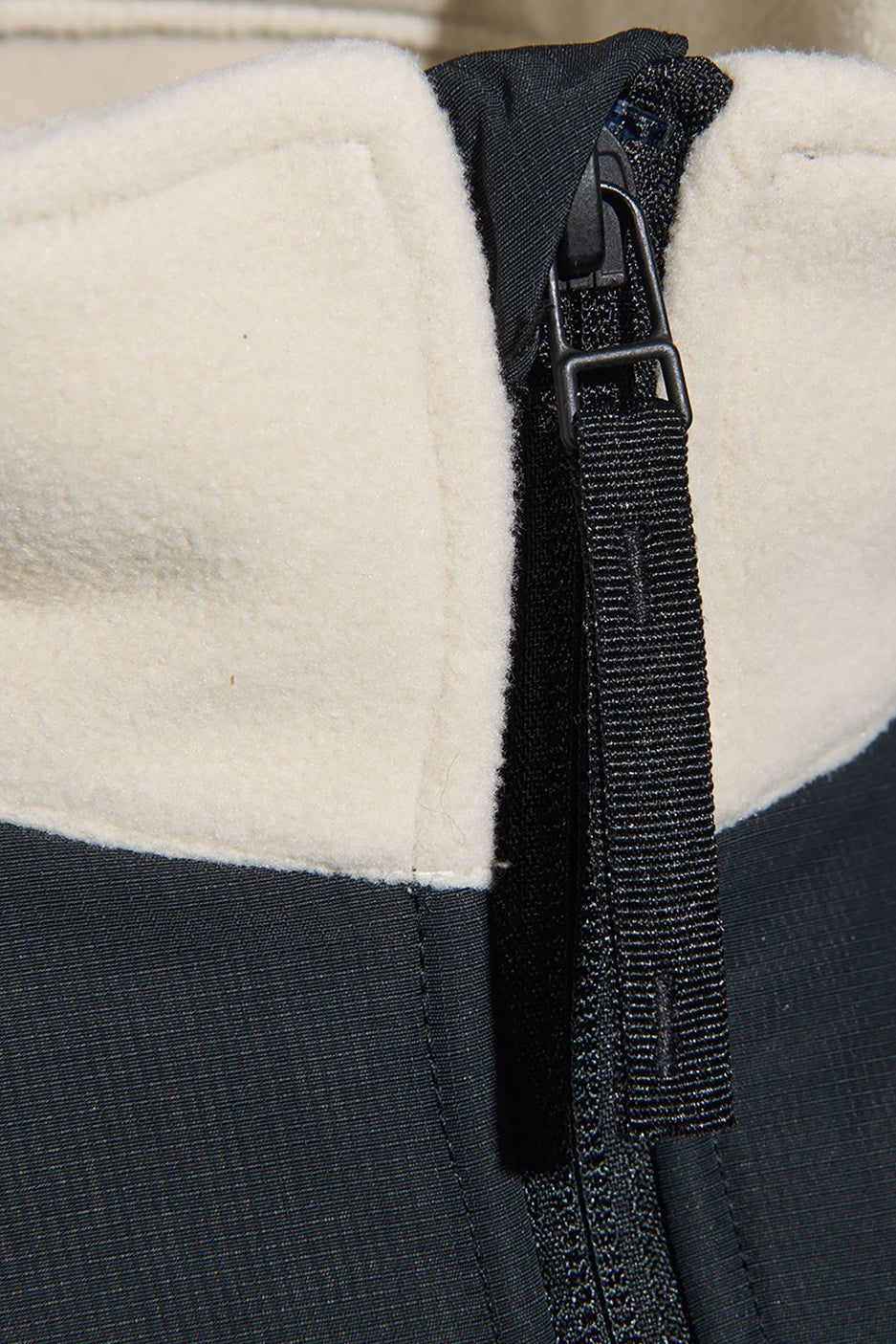 Halo - Blocked Zip Fleece 610209 - 8754 - Oyster Gray