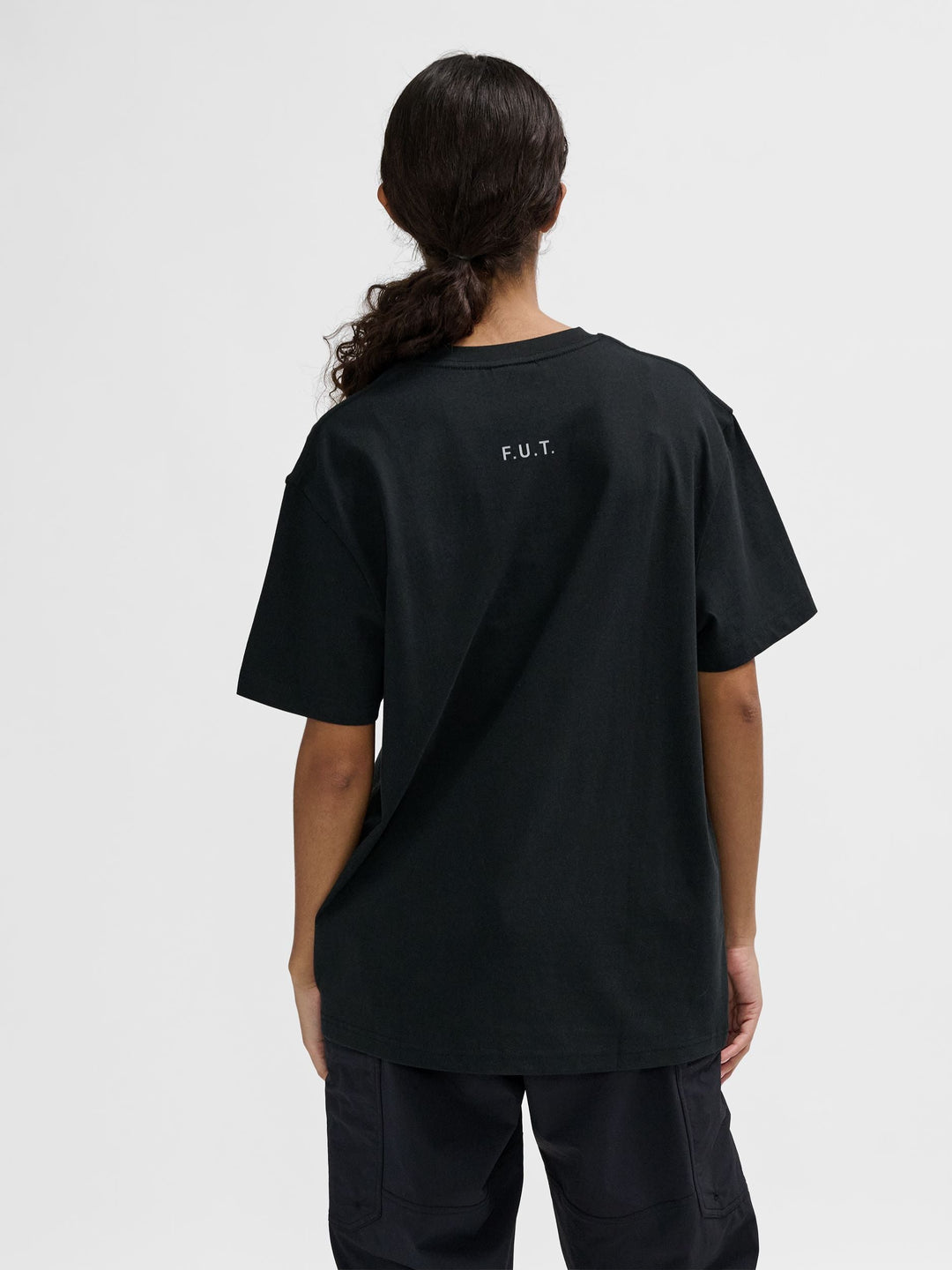 Halo - Essential T-Shirt 610560 - 2390 - Black T-shirts 
