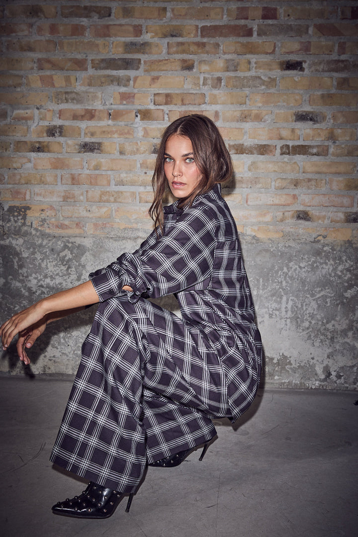 Haute L'Amitié - Haute Check Badge Shirt HL10783 - Black Check