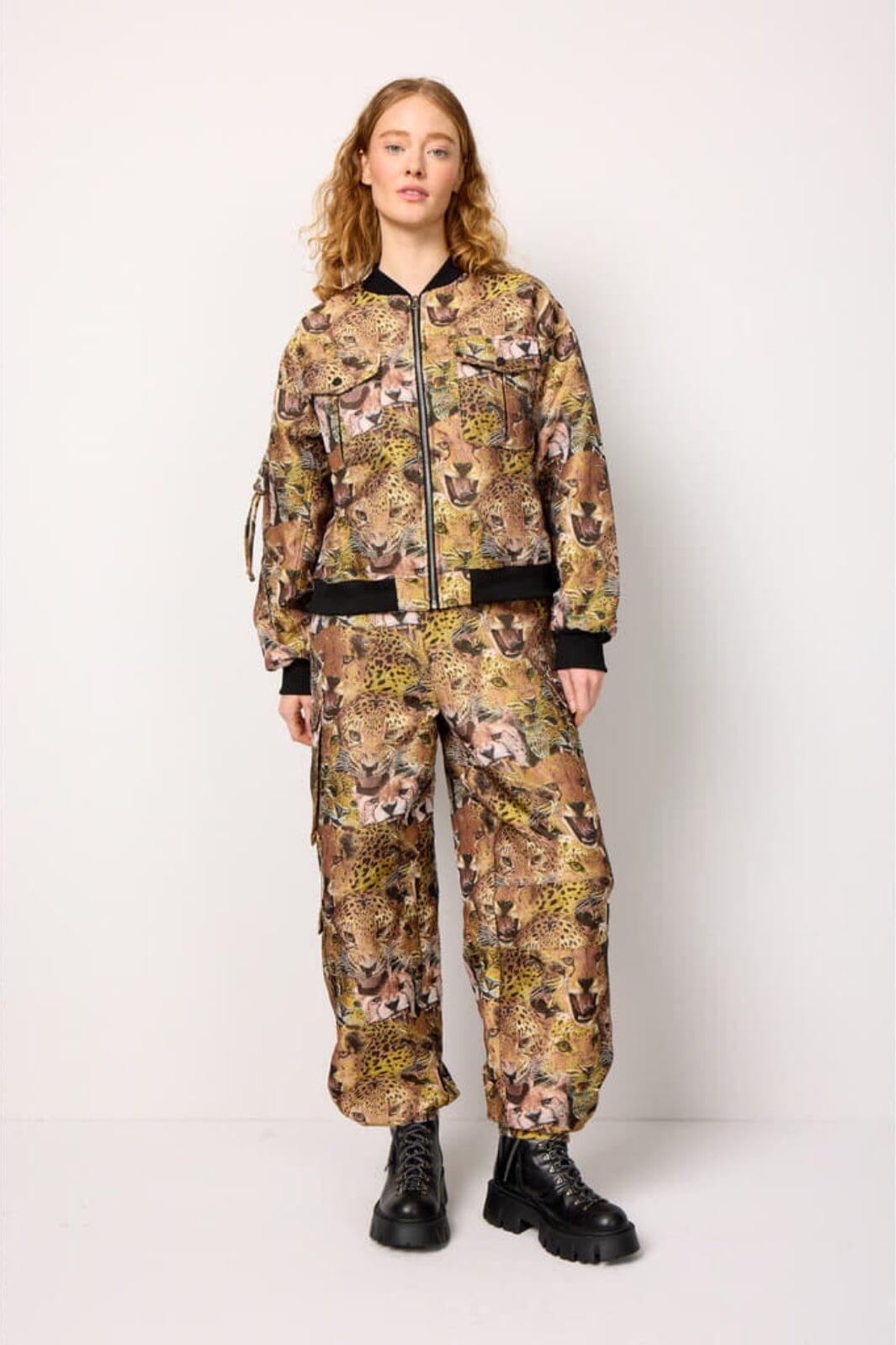 Hunkøn - Carol Cargo Pants - Tiger Printed Bukser 