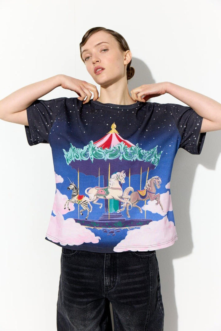 Hunkøn - Fable T-Shirt 26501 - Dream Fairground Art Print T-shirts 