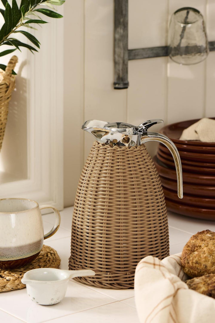 Ib Laursen - Termokande brun polyrattan håndflettet 1,5 ltr - Polyrattan, Rustfrit stål, Plastik - 1619-14