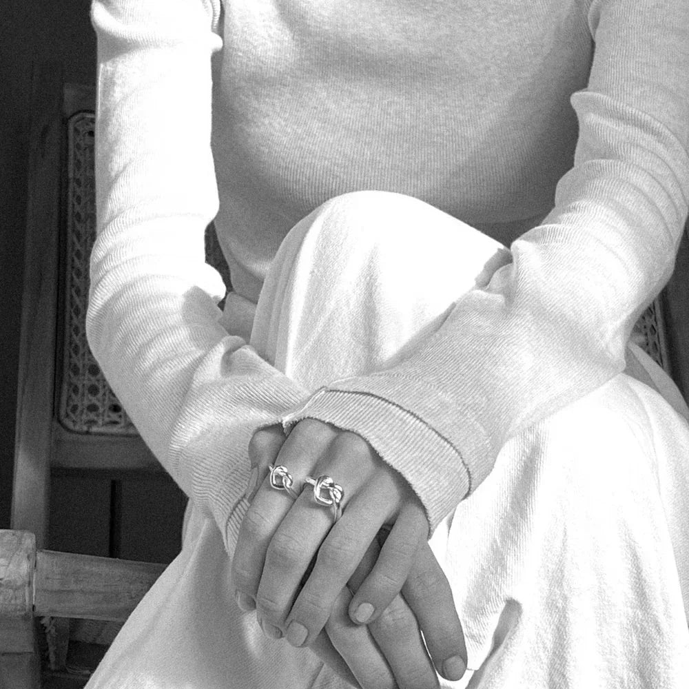 Jane Kønig - Big Tied Heart Ring BTHR-AW25-S_54 - Ring Ringe 