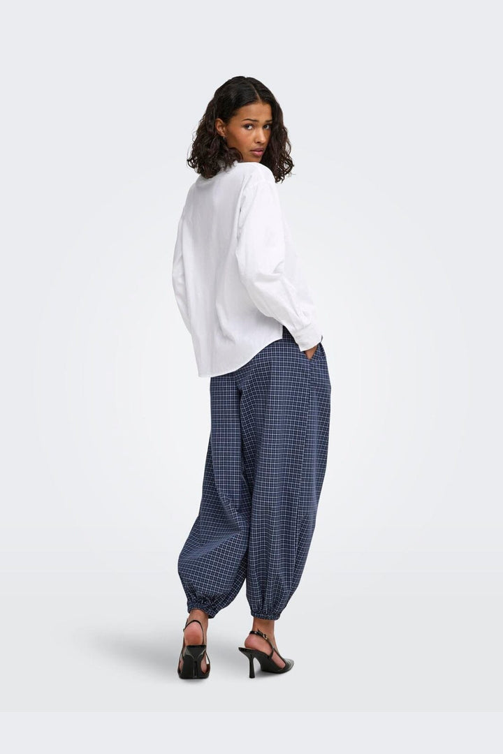 JDY - Jdypeggy Check Loose Pant - 5181641 Navy Blazer Cloud Dancer