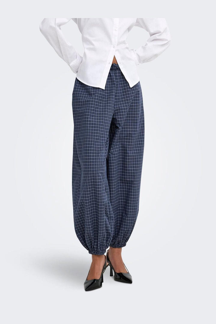 JDY - Jdypeggy Check Loose Pant - 5181641 Navy Blazer Cloud Dancer