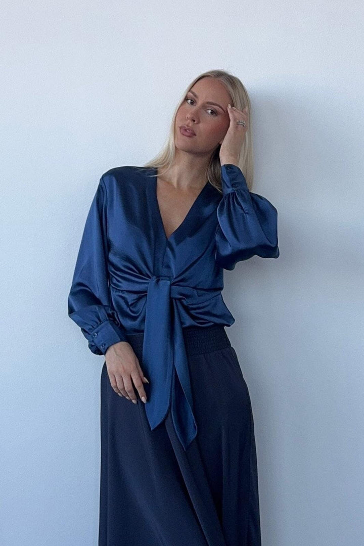 Karmamia - Blair Blouse 2301 - Rich Cerulean Blue Bluser 