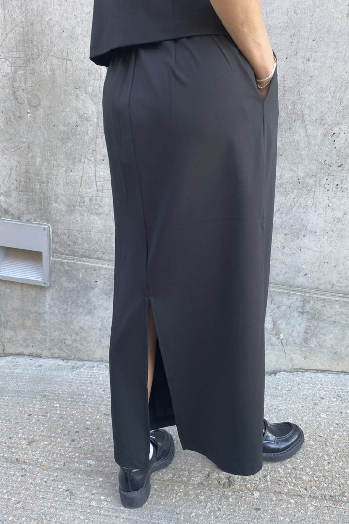 Love & Divine - Love1045 - 000 Black Nederdele 