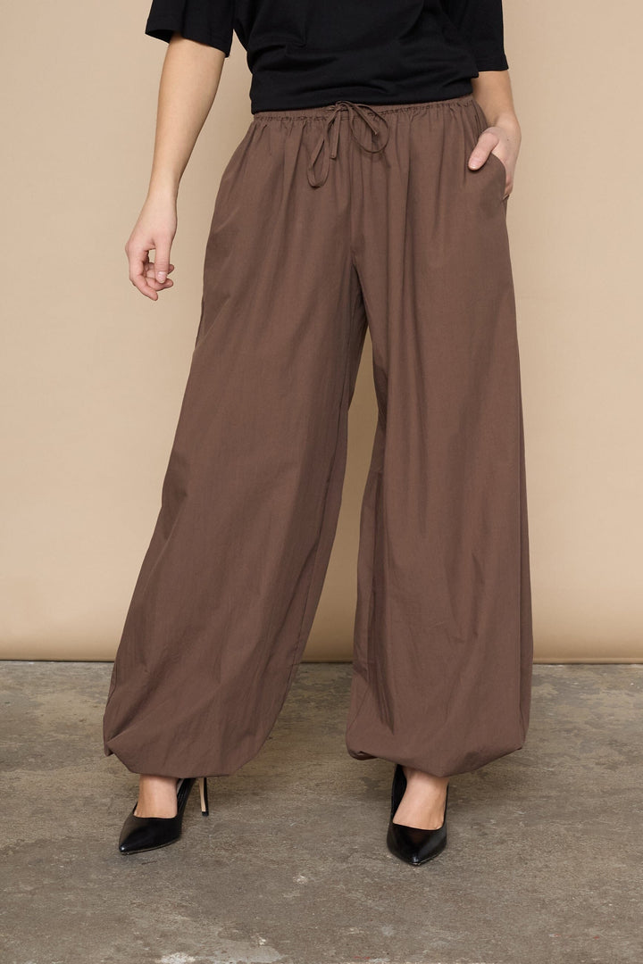 Love & Divine - Love1466 19473 - 222 - D. Chocolate Bukser 