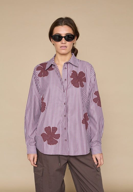 Love & Divine - Love1499 19522 - 812 - Bordeaux Flower Skjorter 