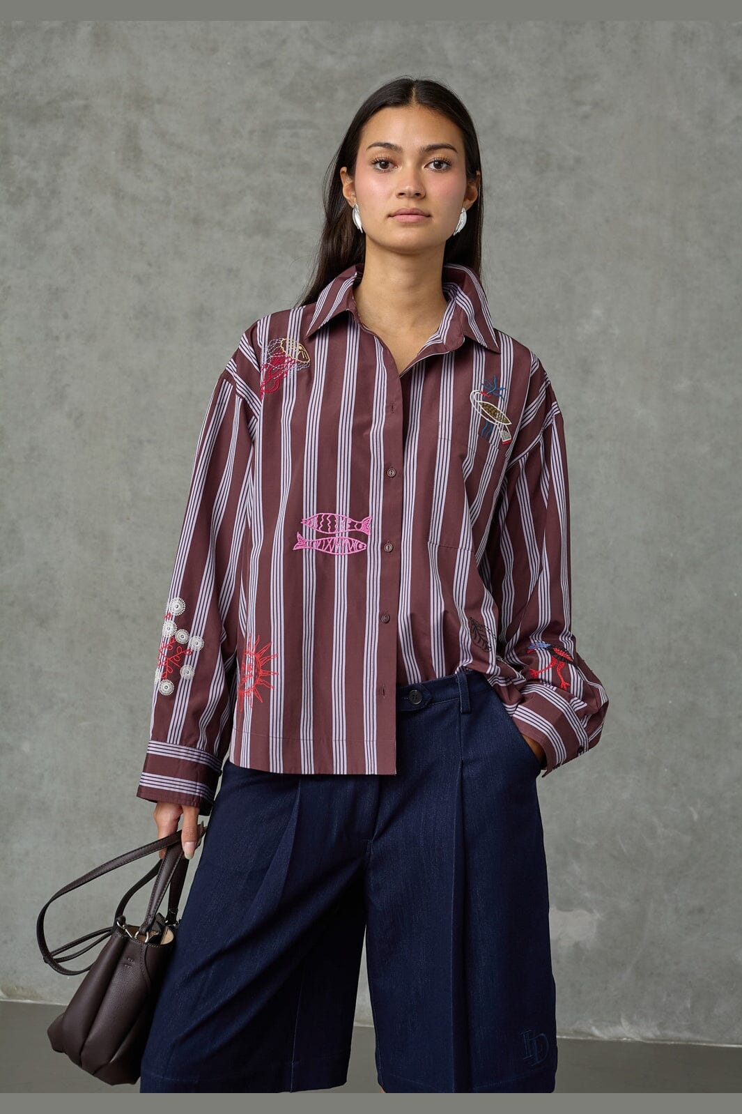 Love & Divine - Love1555-1 20019 - 830 - Brown Stripes Emb.