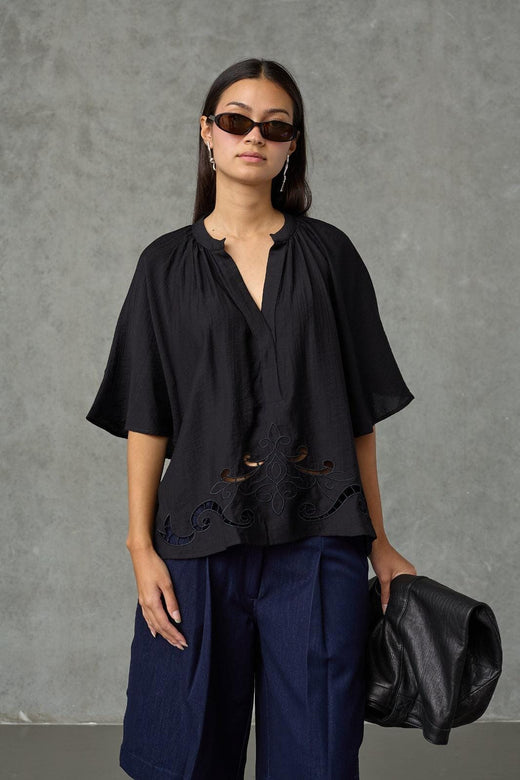 Love & Divine - Love1607 20097 - 000 - Black Bluser 