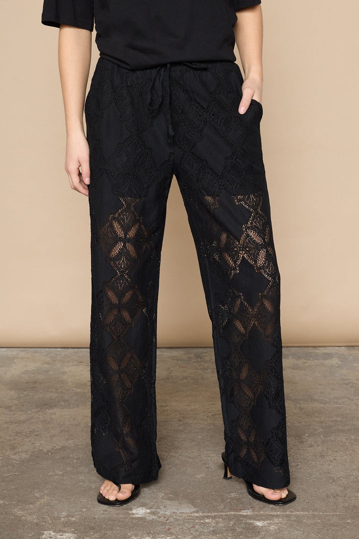 Love & Divine - Love207-42 19462 - 000 - Black Bukser 