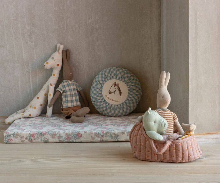 Maileg - Hare Størrelse 3, Brun - Bluse Og Shorts - Rabbit Size 3 Legetøj 