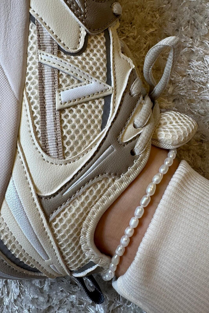 Mellow Moon - Ferskvandsperle Ankelkæde 3-4mm - Forgyldt 25cm Ankelkæder 