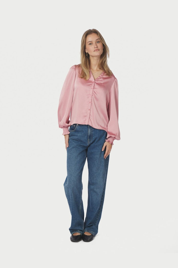 Neo Noir - Delsie Drapy Sateen Blouse 167479 - 754 - Light Pink