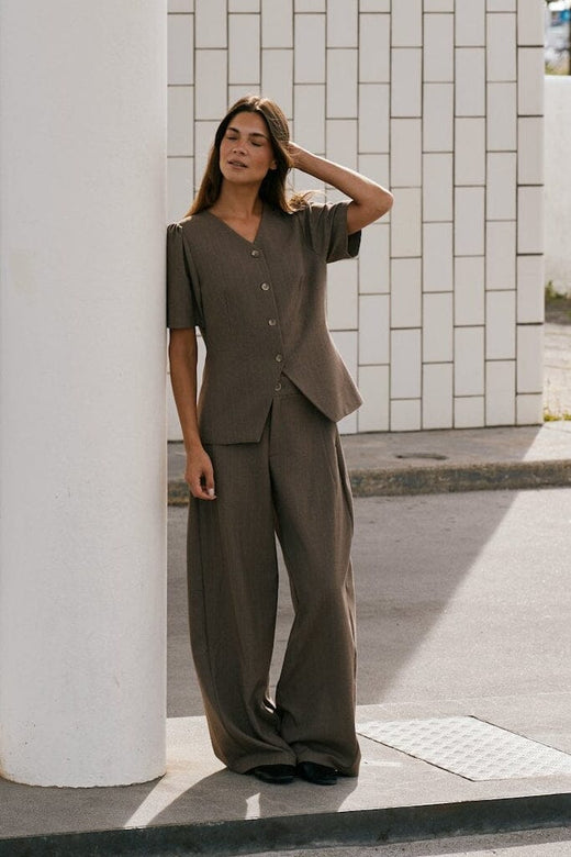 Neo Noir - Jules Pinstripe Blouse 163592 - 214 - Taupe Bluser 