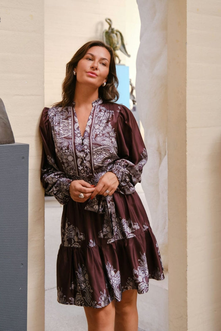 Neo Noir - Malfida Paisley Border Dress 166210 - 676 - Dark Brown Kjoler 