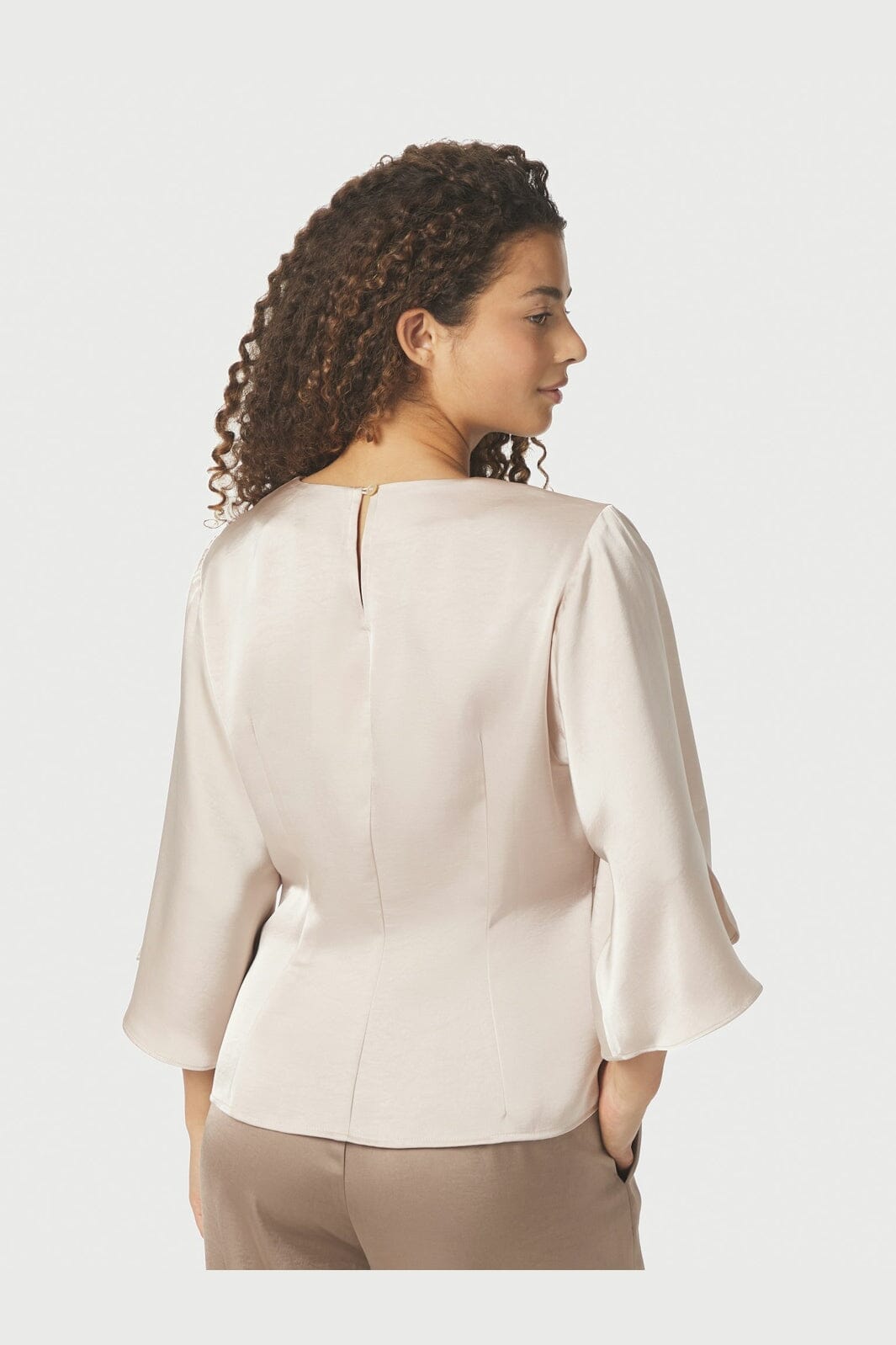 Neo Noir - Remana Heavy Sateen Blouse 168002 - 720 - Champagne