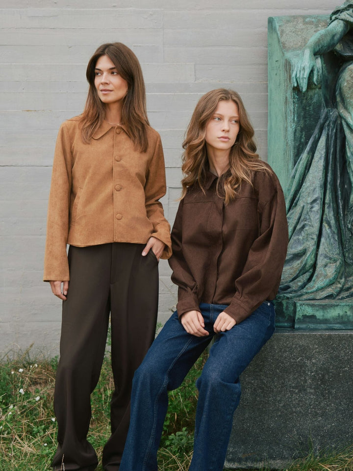 Neo Noir - Rubby Faux Suede Jacket 166554 - 676 - Dark Brown Jakker 