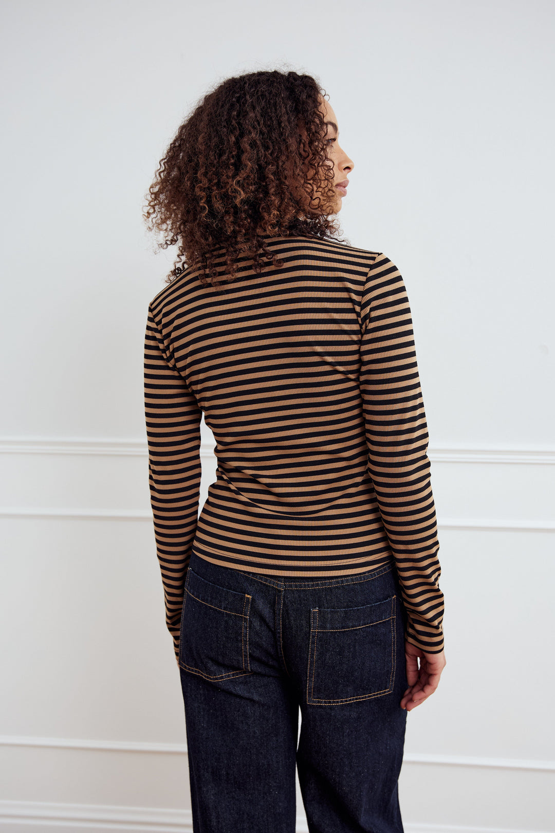 Noella - Luana Top 14030002 - 1379 - Dark Sand Black Stripe T-shirts 
