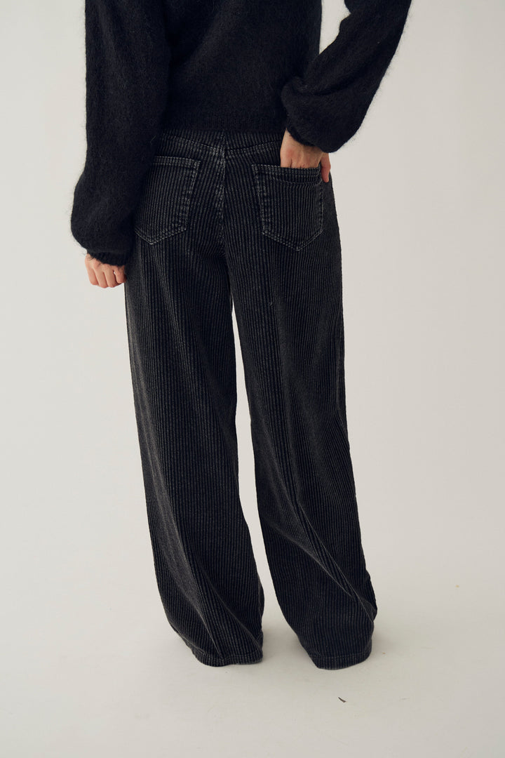 Noella - N-Maysa Pants 16230004 - 1214 - Black Wash Bukser 