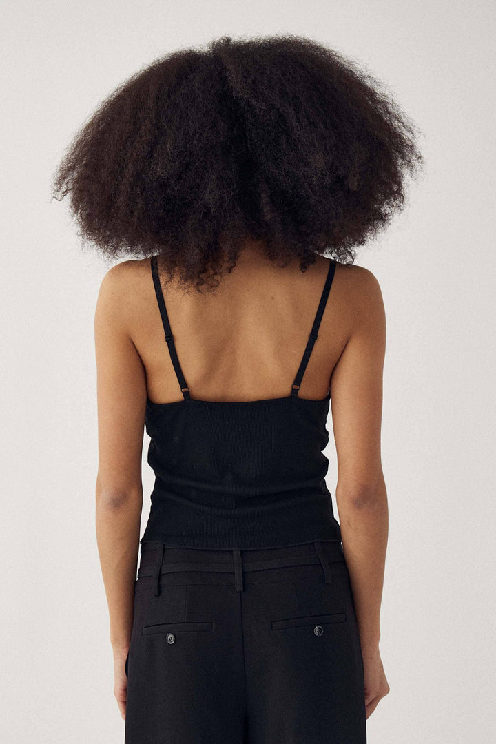 Noella - N-Morrigan Top 14100004 - 004 - Black Toppe 