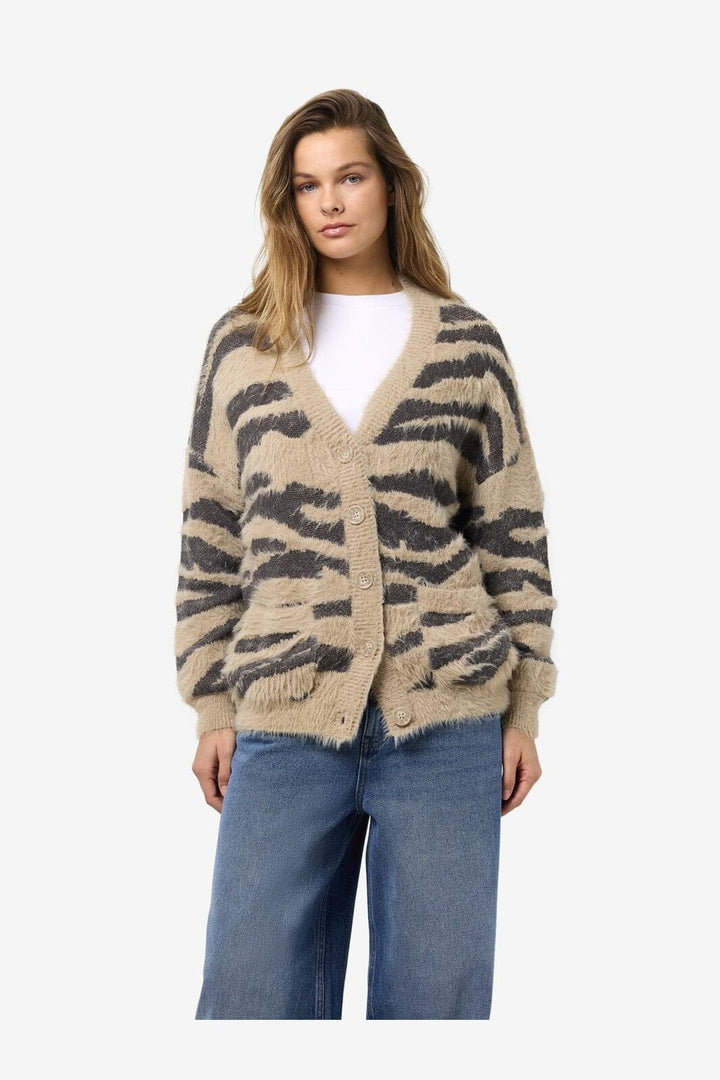 Noisy May - Nmflynn L/S V-Neck Knit Cardigan - 4801919 Aluminum Obsidian Zebra