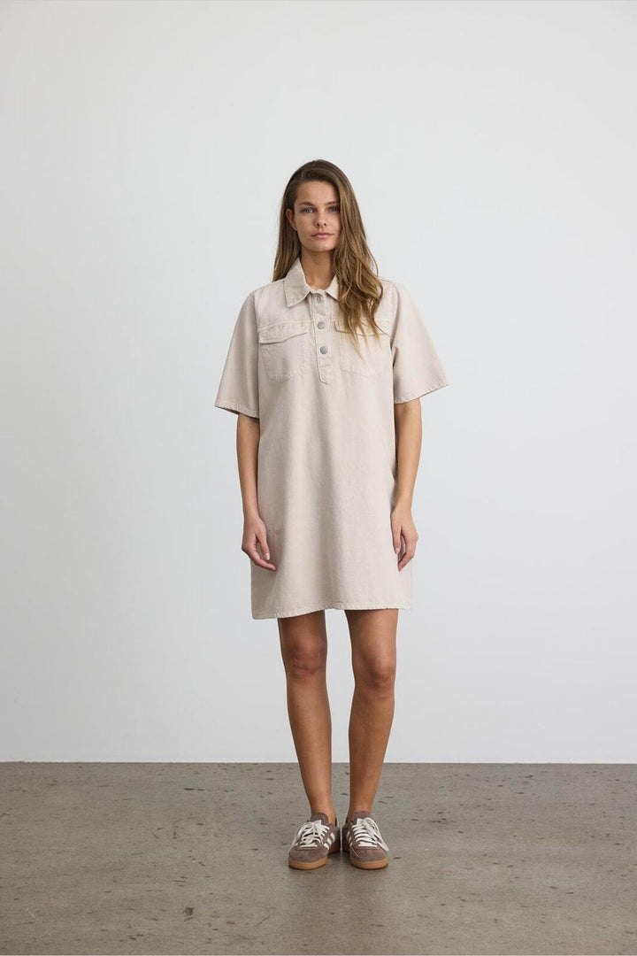 Noisy May - Nmindie S/S Short Dress Color Box - 4931415 Pumice Stone