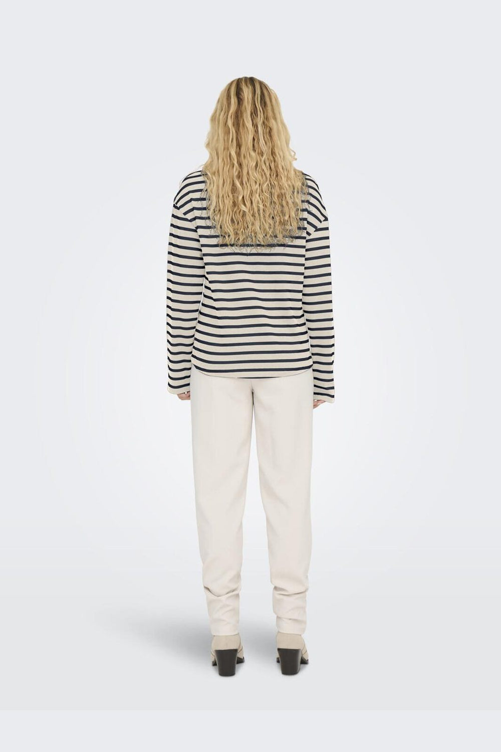 Only - Onlnew Soph Life L/S O-Neck Top Box - 4702832 Birch Navy Blazer