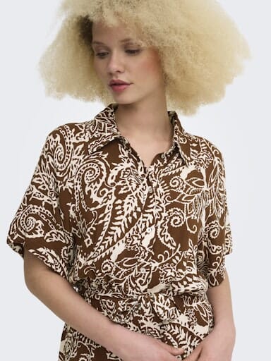 Only - Onlsafa S/S Long Belt Dress - 5095544 Cappuccino Cloud Dancer Paisley Kjoler 