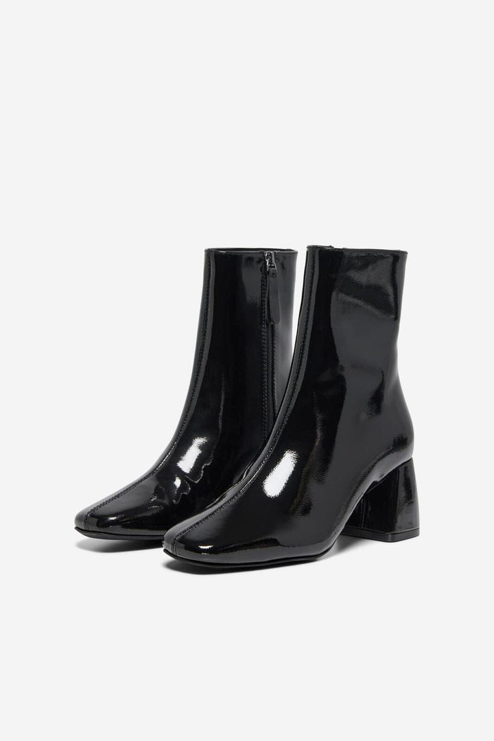 Only Shoes - Onlbrielle-1 Pu Heeled Boot - 4842706 Black Wrinkled Patent