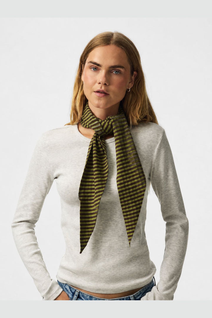 Pieces - Pcalberte Triangle Scarf - 5073884 Woodbine Chicory Coffee
