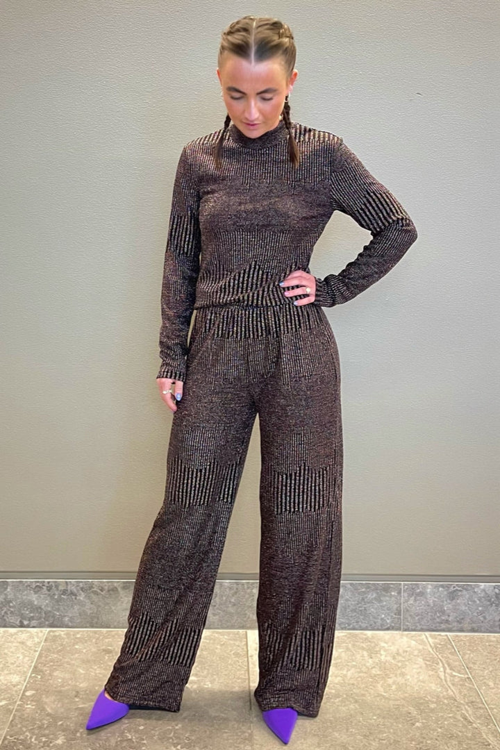 Pieces - PcMary Ls Top - Black Detail Glitter Bluser 