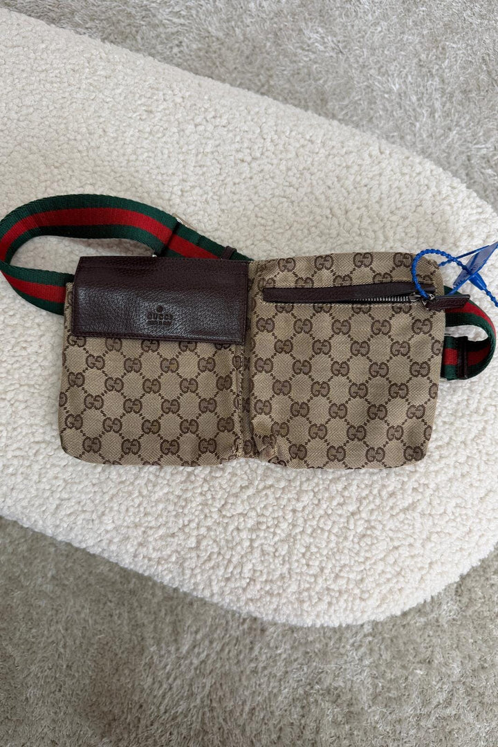 Preloved Vintageline X Molly&My - Gucci Bumbag – Vintage 3359 - Logo Tasker 