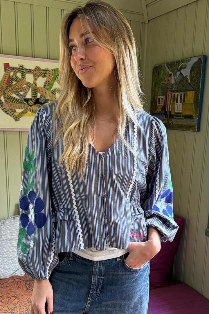 Sissel Edelbo - Veda Top Se 2044 - Grey Stripes Skjorter 