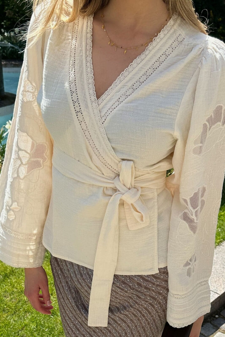 Sissel Edelbo - Winfrey Wrap Top SE 1248 - Ecru