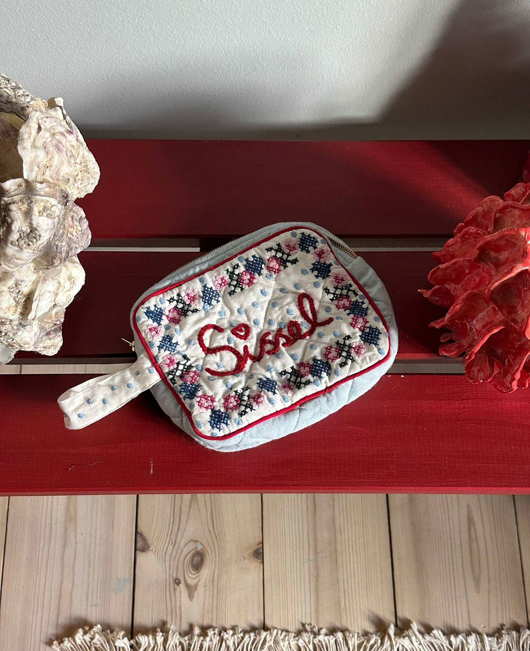 Sissel Edelbo - Yara Cosmetic Bag SE 2002 - Baby Blue Toilettasker 