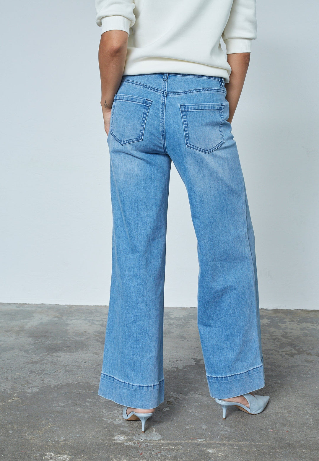 Sisters Point - Feja-Je 19063 - 900 - L. Blue Wash Jeans 