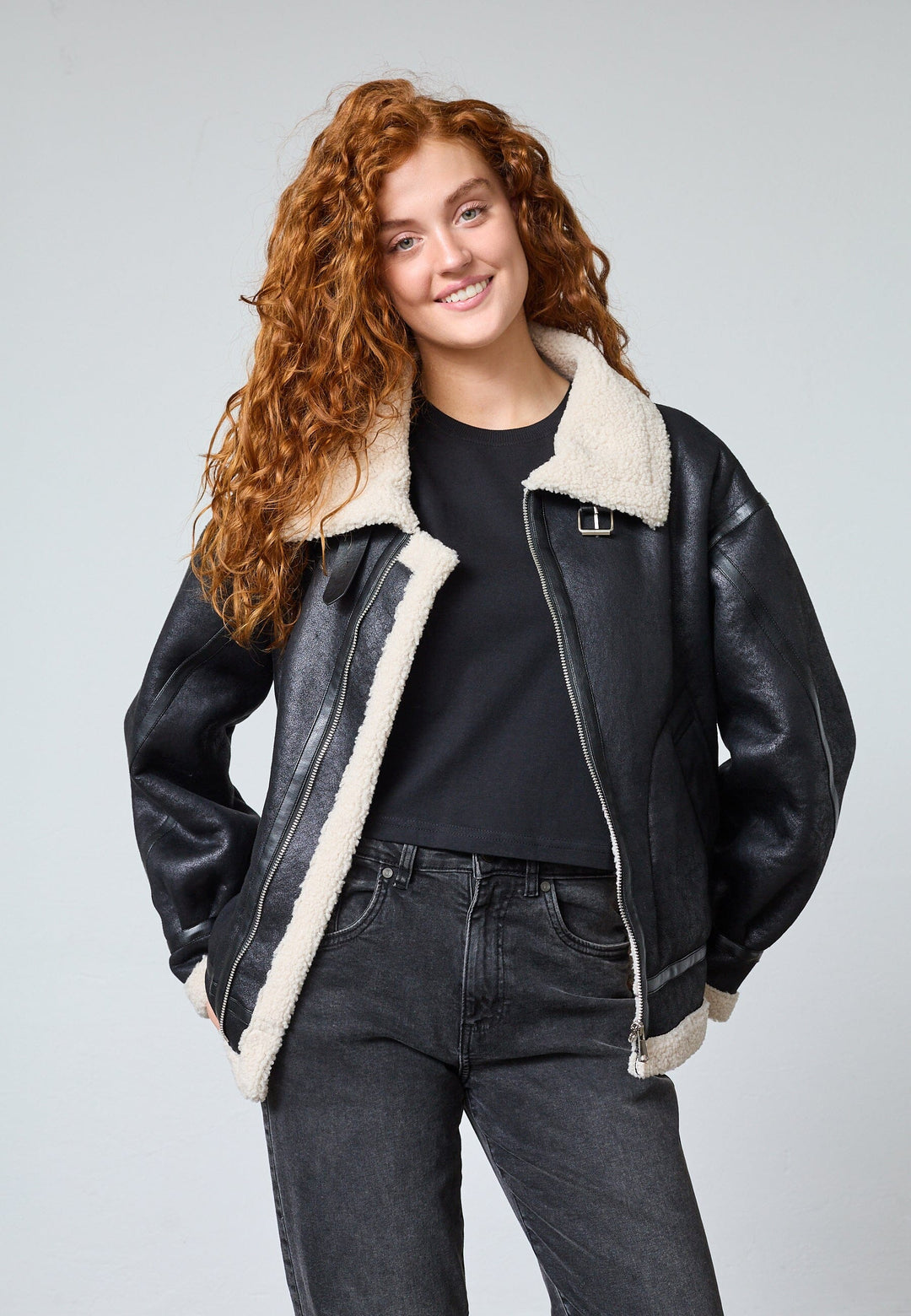 Sisters Point - Leah-Ja 18680 - 000 - Black Jakker 