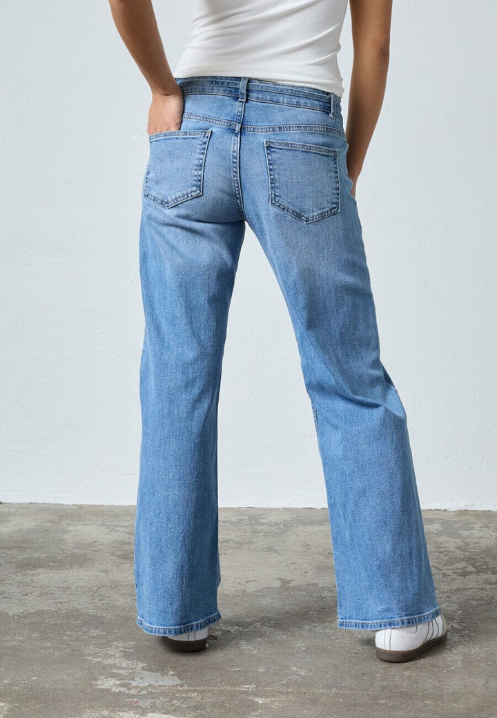 Sisters Point - Onea-Belt.Je8 19249 - 920 - Mid Blue Jeans 